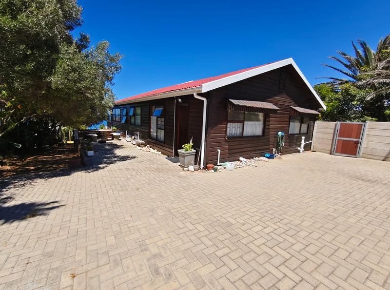 3 Bedroom Property for Sale in Dana Bay Western Cape